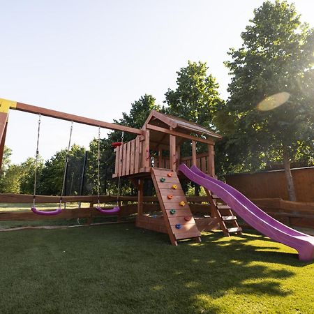 Mitosz Apartman Gyomaendrőd Esterno foto
