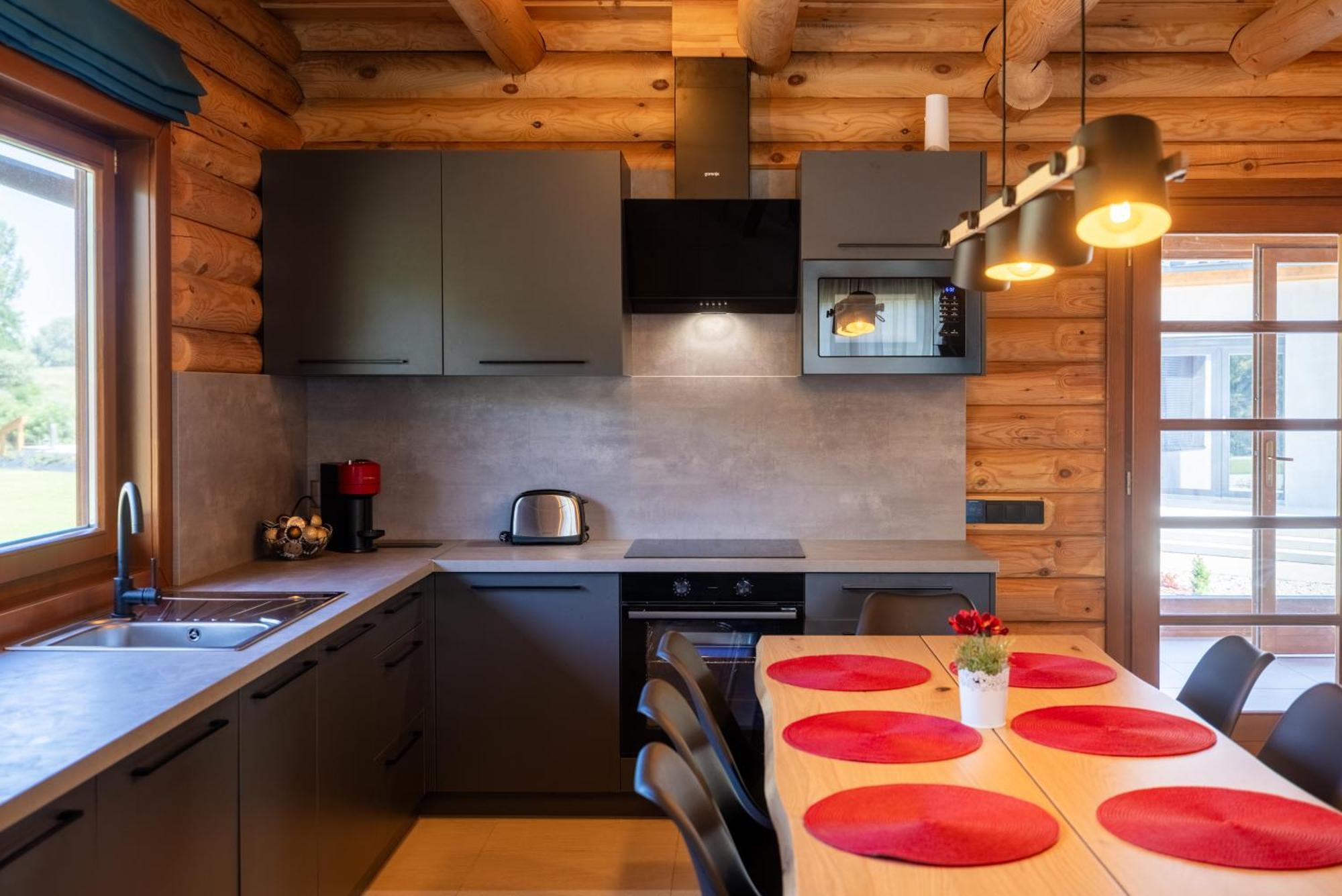 Mitosz Apartman Gyomaendrőd Esterno foto